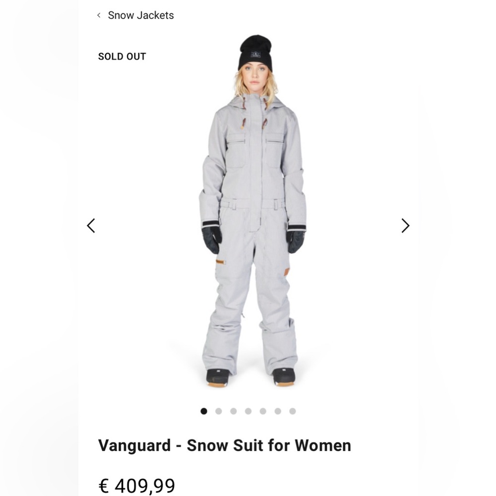 DC WOMENS SNOWSUIT - LG WOMEN
It has a lot of features as well as stock photo.